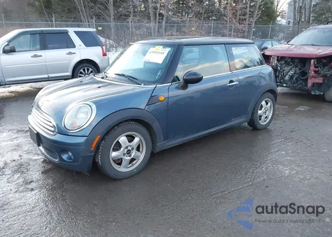 2010 Mini Cooper from USA, damaged, VIN WMWMF3C51ATU79373
